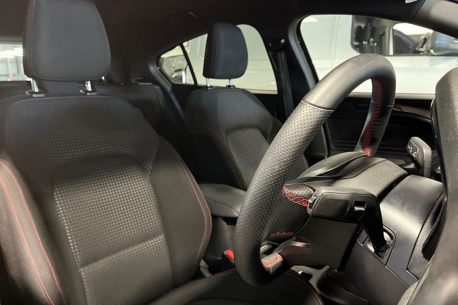 Ford FOCUS Photo autoimg-7fe0b6f3b62ea1e87e7b4695574e96145cf5aef4.jpg