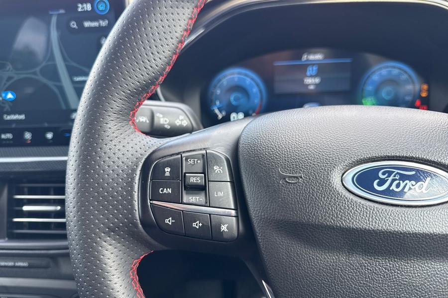 Ford FOCUS Photo autoimg-7fe314157968f94d41bf1aa9479471014dd01ce5.jpg