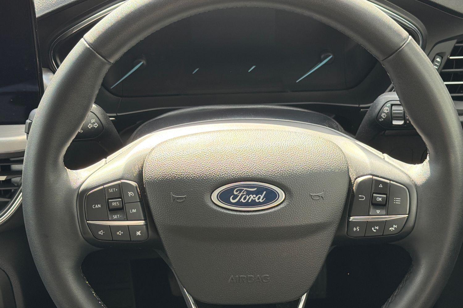 Ford FOCUS Photo 11
