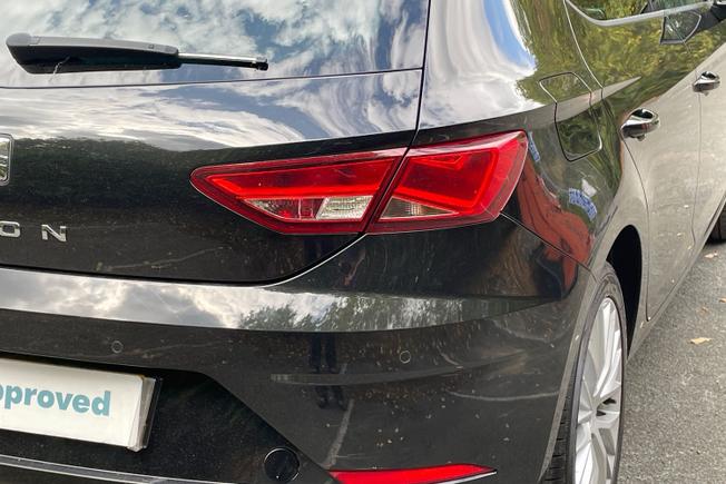 SEAT Leon Photo 18