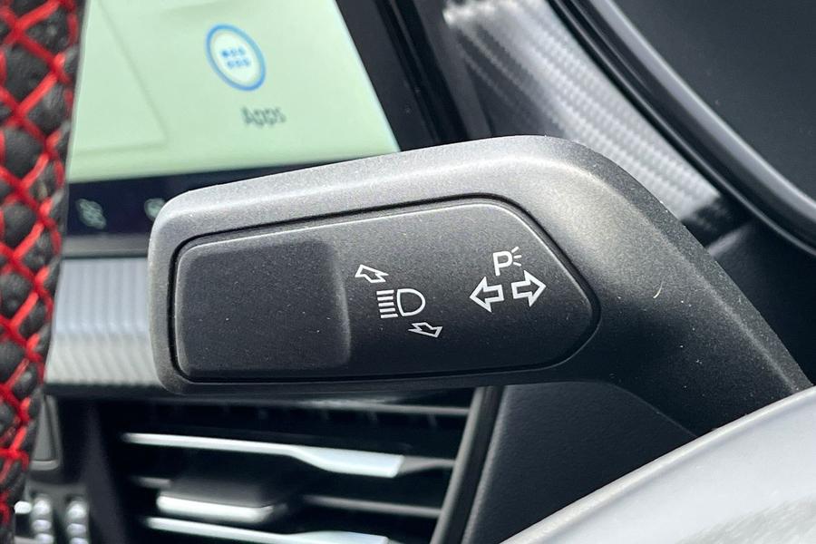 Ford Kuga Photo autoimg-7fea949a2897340cee5dfcdbf7f717ee25d9d86b.jpg