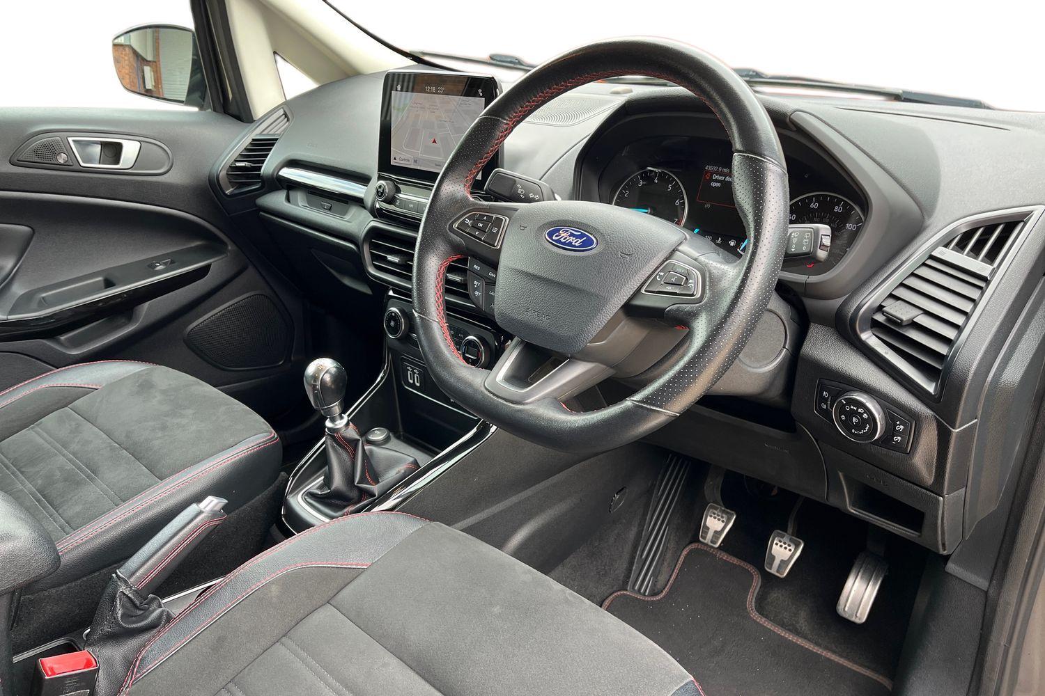 Ford EcoSport Photo 8