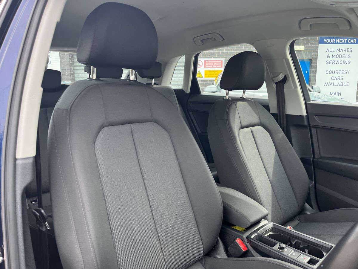 Audi Q3 Photo 24
