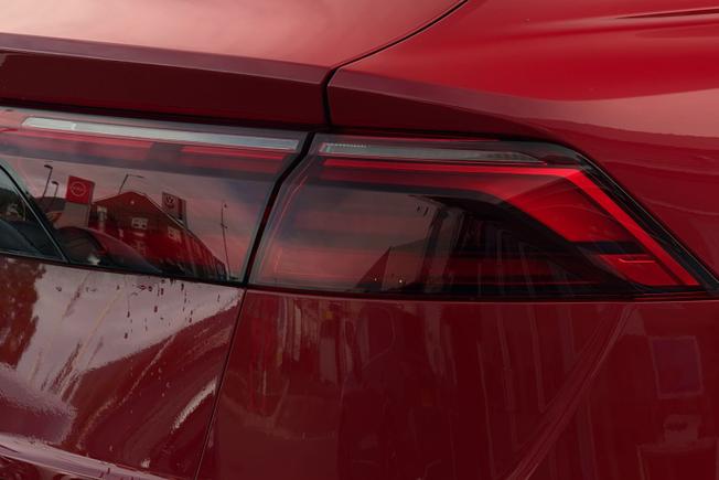 Audi Q8 Photo 18
