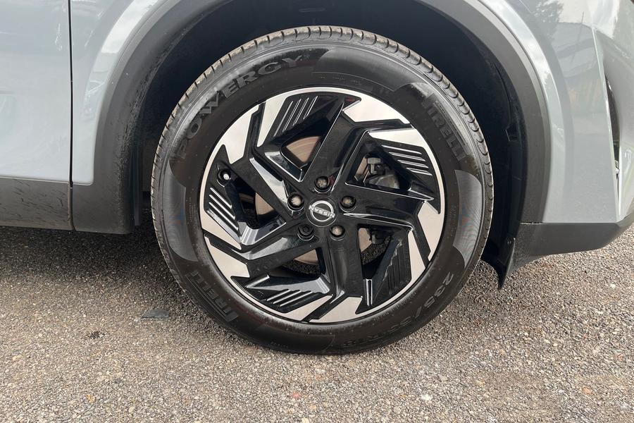 Nissan QASHQAI Photo autoimg-7ff6dce9c757753b42fd51ab18ada047bf574681.jpg