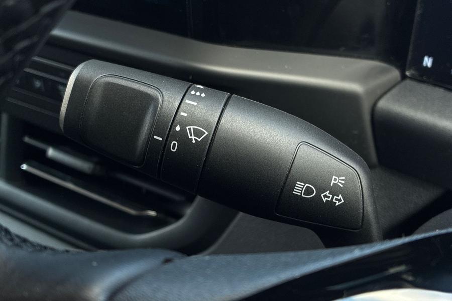 Ford Transit Custom Photo autoimg-7ff9b1045d443d0363185dda0c5bbf5a32c733e7.jpg