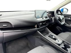 NISSAN Qashqai Photo 2