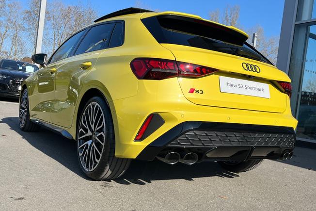 AUDI S3 Photo 59
