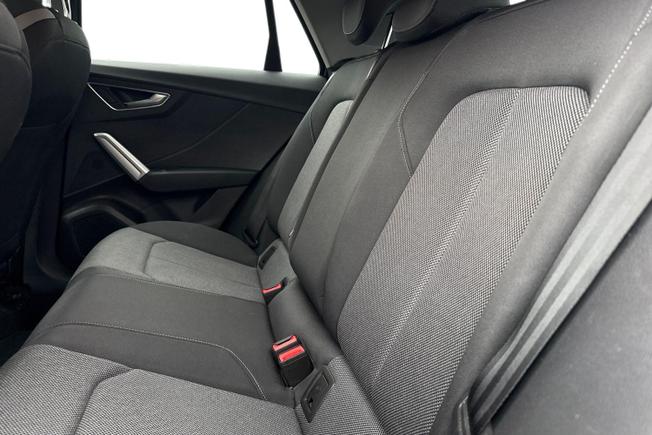AUDI Q2 Photo 9