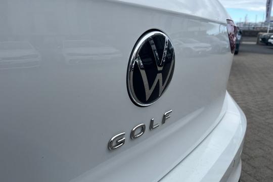 Volkswagen Golf Photo autoimg-80088959dba64efc29f0eb3568242d8edded54a6.jpg