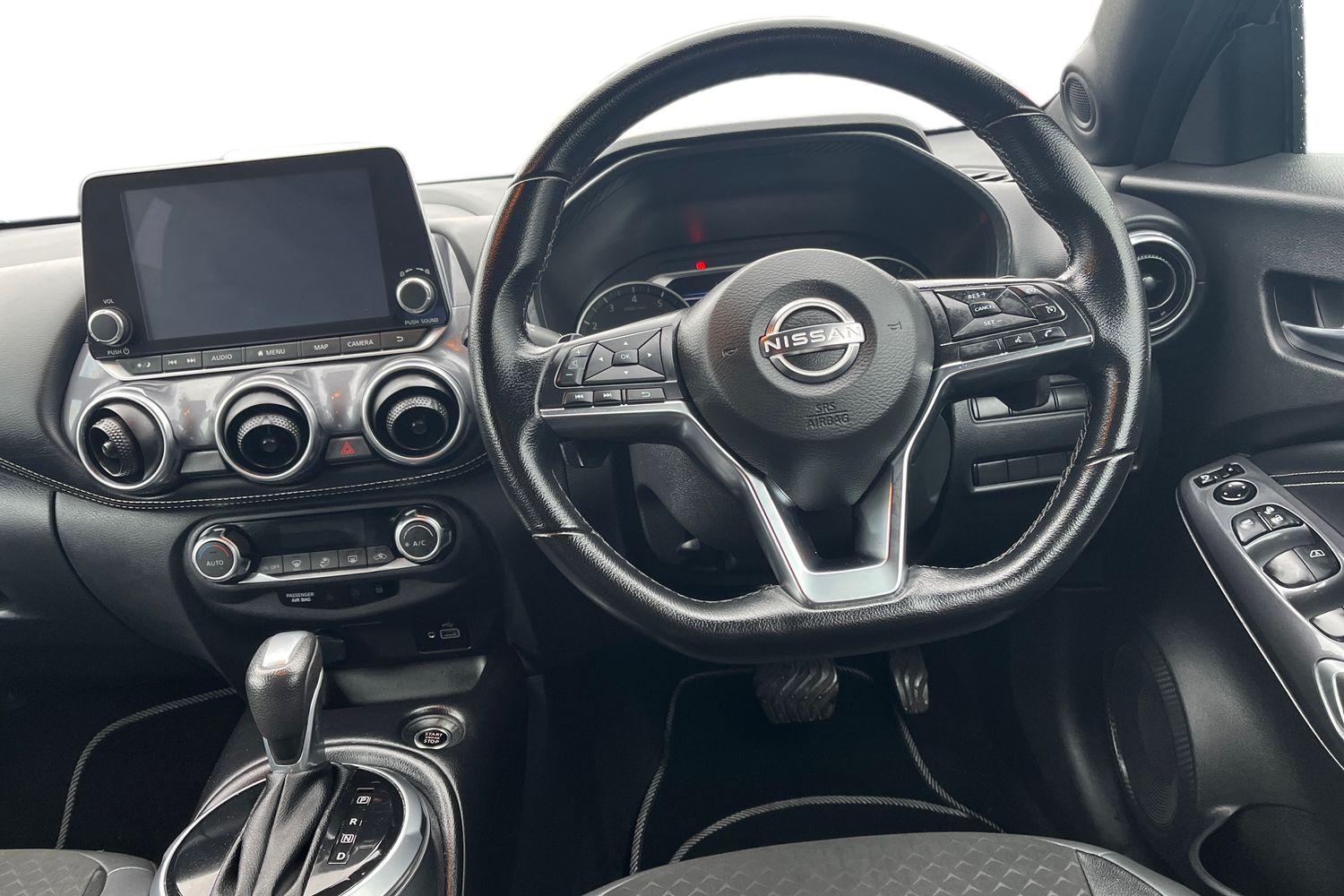 Nissan JUKE Photo 9