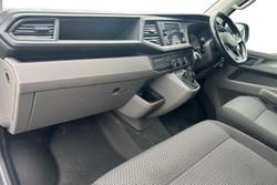 VOLKSWAGEN Transporter Photo 2