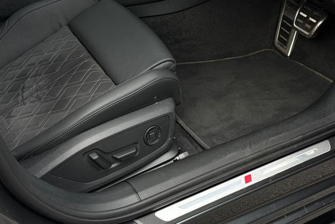 AUDI A5 Avant Photo 32
