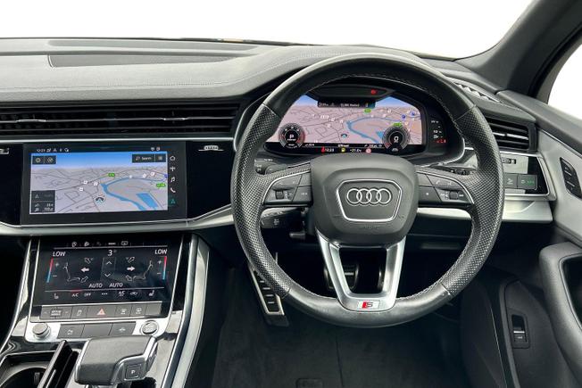 Audi Q7 Photo 11
