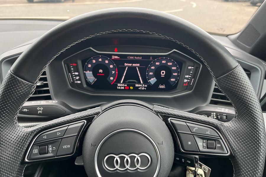 Audi A1 Photo autoimg-80157861af720ec939c0b1a68188fbd6239c8d02.jpg