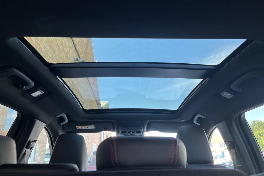 Ford KUGA Photo autoimg-801664cde2e96790fdcd690e5bb73e8e65cddce6.jpg