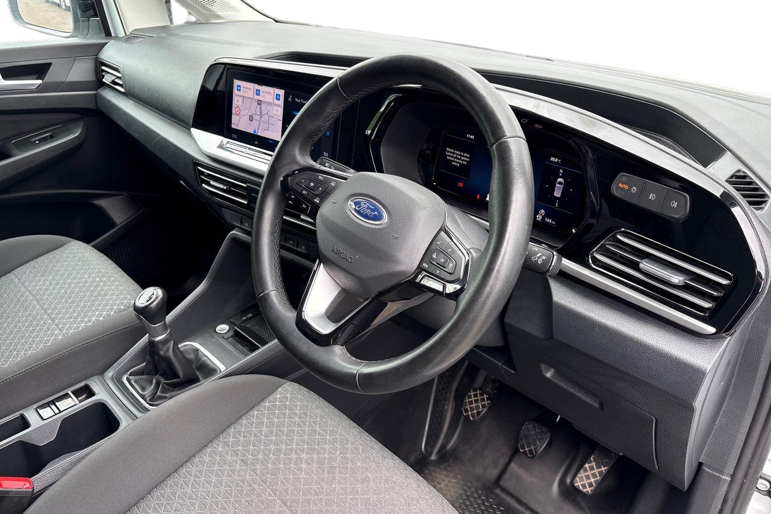 Ford TRANSIT CONNECT Photo 13