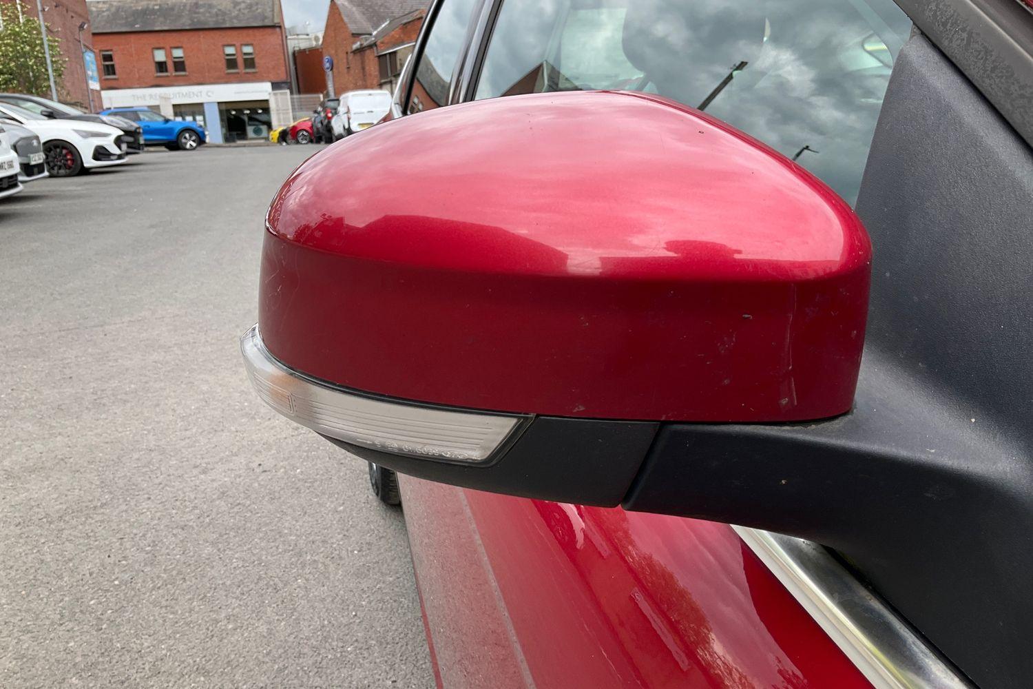 Ford Focus Photo 35