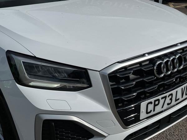 Audi Q2 Photo autoimg-801bb6e4077a0dd777f99fa2a900fe9a2b5cedc8.jpg
