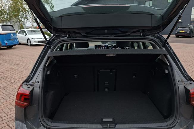 VOLKSWAGEN Golf Photo 12