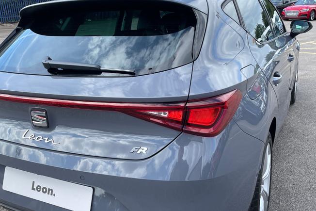 SEAT Leon Photo 18