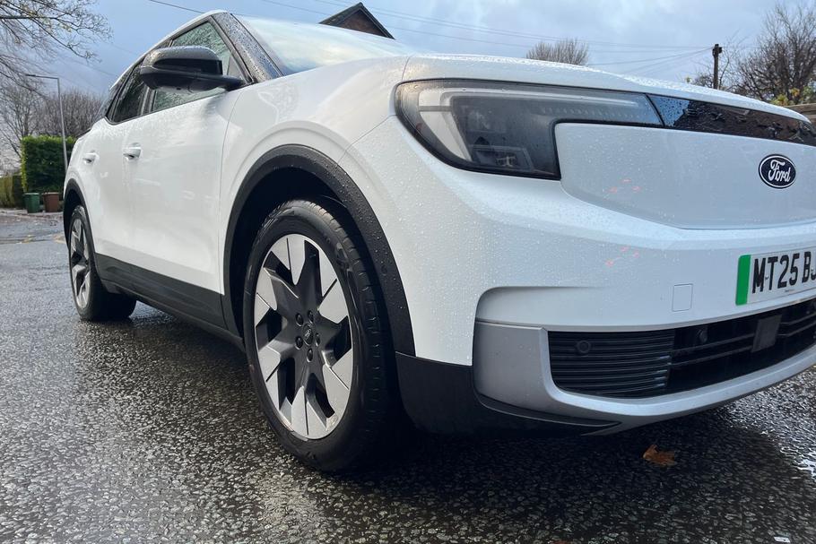 Used Ford Explorer 27