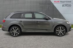 Audi Q7 Photo 4