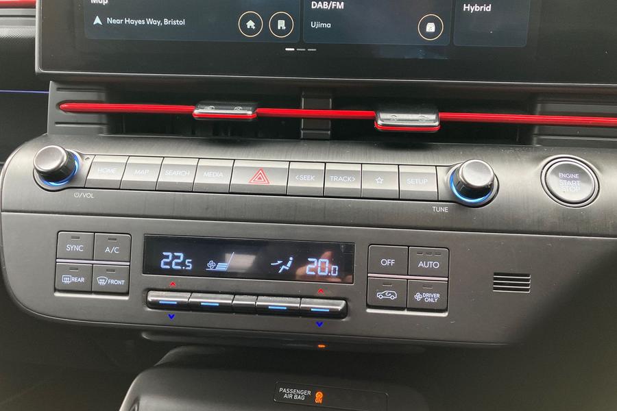 Hyundai KONA Photo autoimg-8025792fdc98a399c249062a76975fe5d51e35b1.jpg