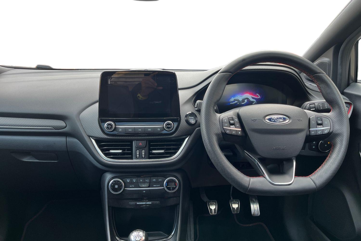 Ford PUMA Photo 9