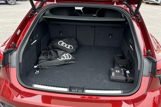 AUDI  Audi A6 Avant  Photo 12