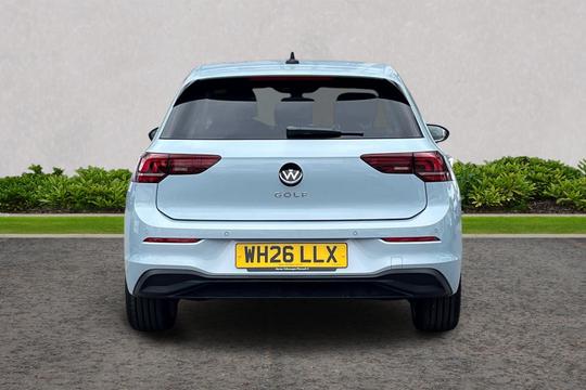 Volkswagen Golf Photo autoimg-802e41ea49ba35bf7572c43bdd4cba2701600fd9.jpg