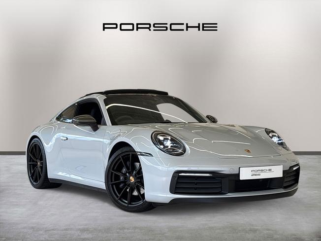 PORSCHE 911 Photo 1