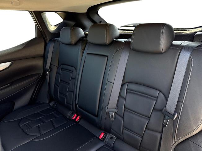 NISSAN Qashqai Photo 9