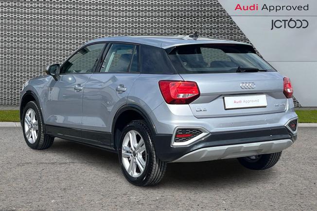 Audi Q2 Photo 3