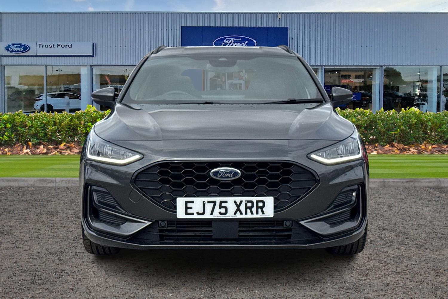 Ford FOCUS Photo 5
