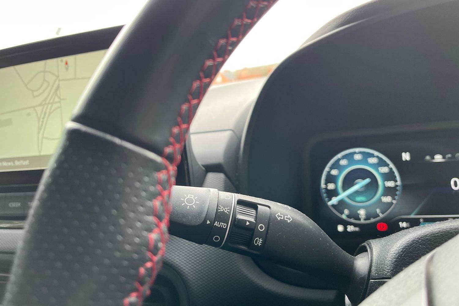 Hyundai KONA Photo 13