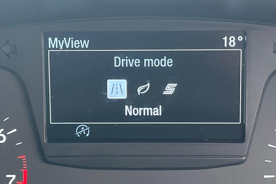 Ford FIESTA Photo autoimg-80325c11188bf1ab54ec96b6dc2781e99df0a867.jpg