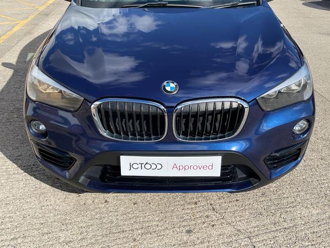 BMW X1 Photo 21