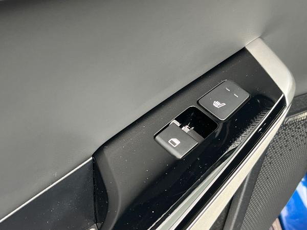 Kia EV6 Photo autoimg-803a17d9a44d2a04e7e41360733d10d274d52866.jpg