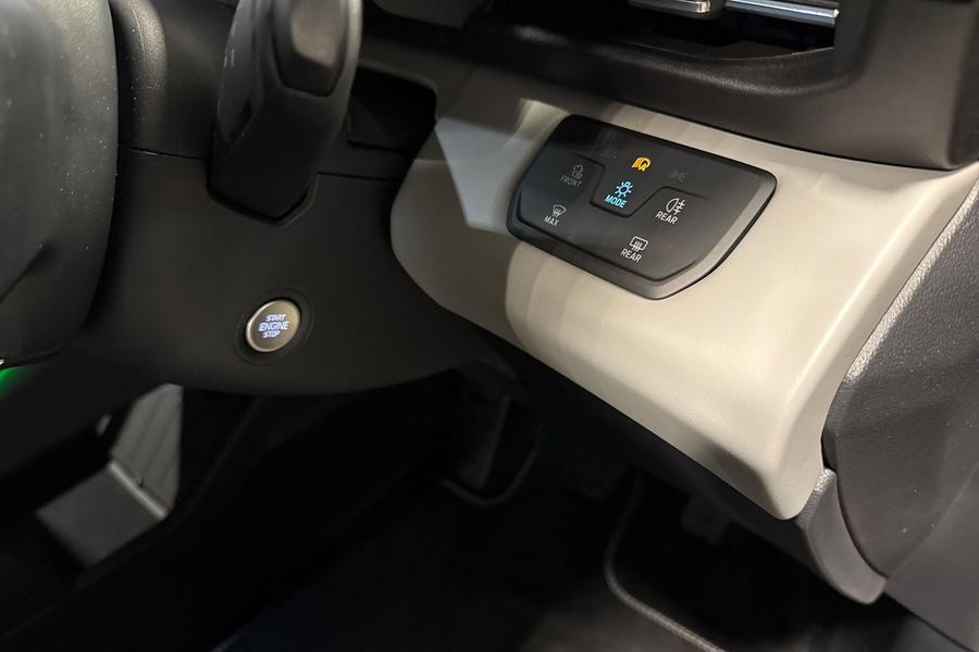 Ford Explorer Photo autoimg-803c7bcd23f2f2d3a07774f52b002fe5f6eff5d8.jpg