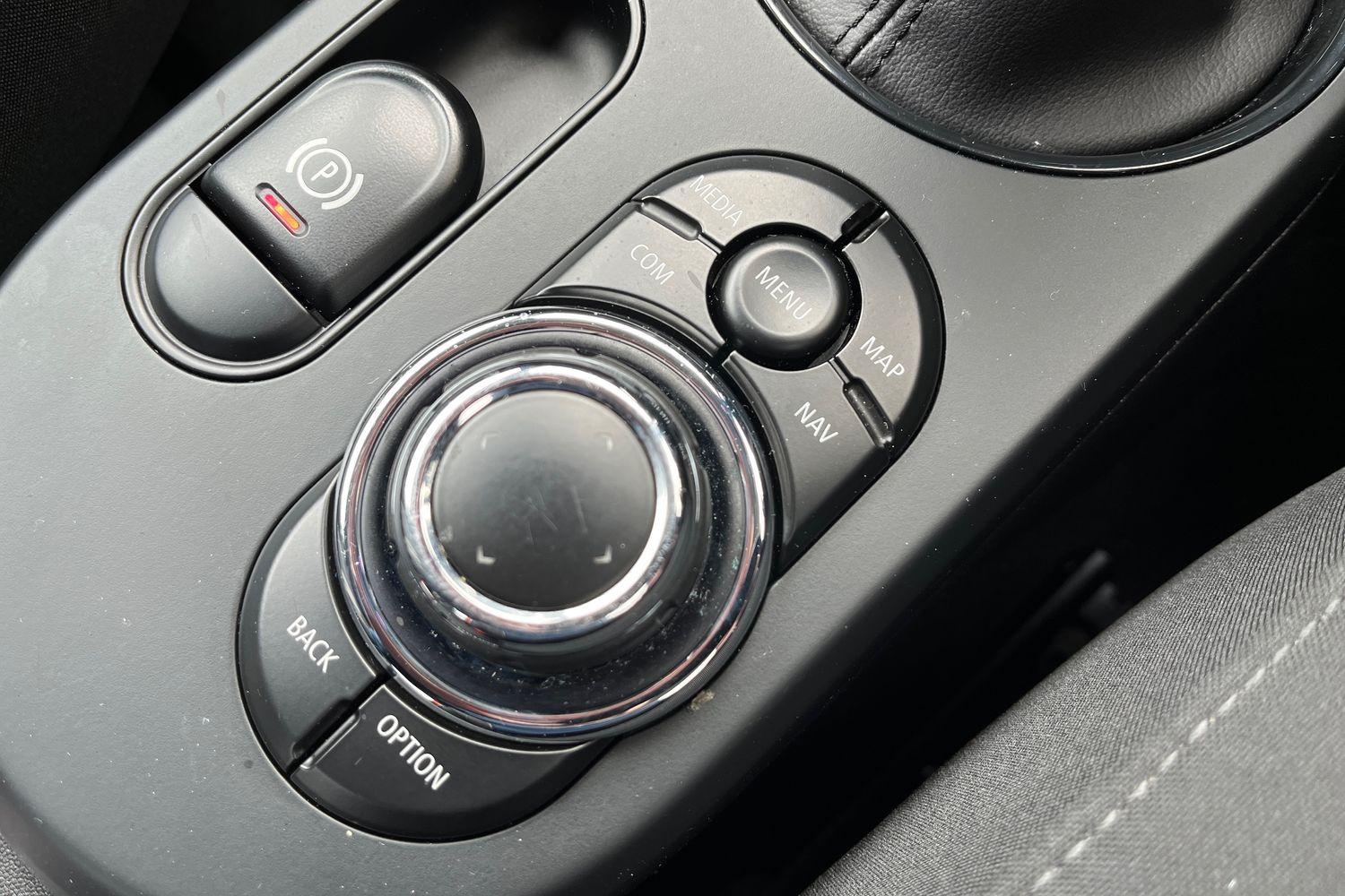 MINI Electric Hatch Photo 33
