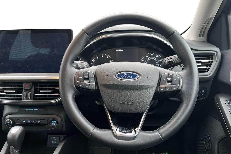 Ford FOCUS Photo autoimg-804388117088fb766d950dd64ff362106b8ffba8.jpg
