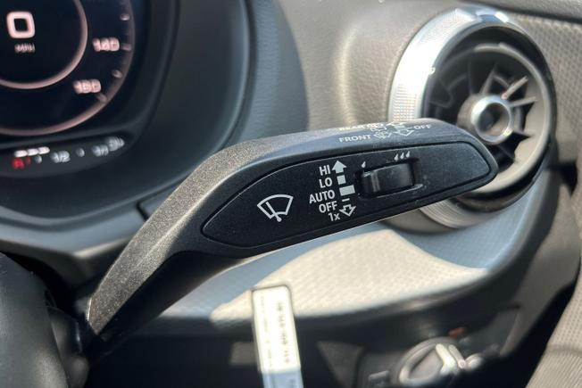 AUDI Q2 Photo 42