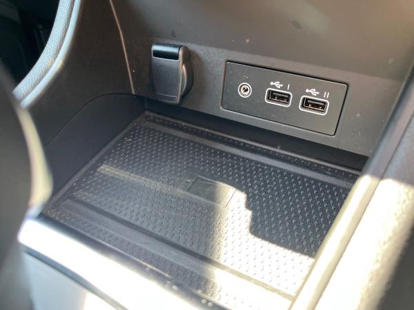 Renault Captur Photo autoimg-80471c49107f43bf47cdd331a2a87e83aebf0eb2.jpg