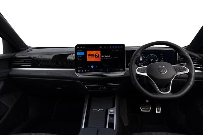 VOLKSWAGEN Passat Photo 10