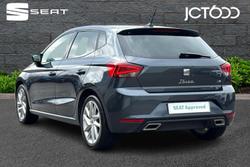 SEAT Ibiza Photo 3