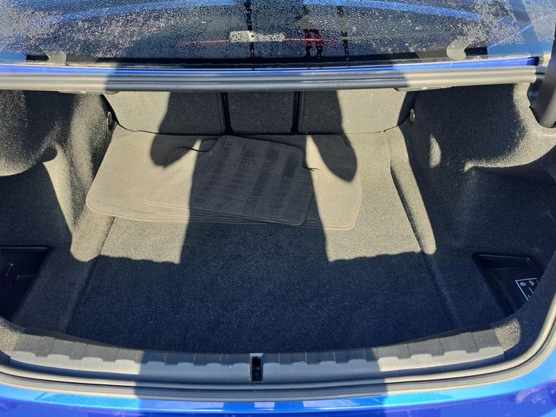 Used BMW 3 Series HT21YPN 35