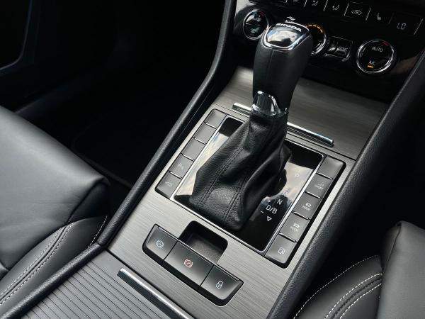 Skoda Superb Photo autoimg-804d580a4a618797816cd072fe6de04f9611a3cb.jpg