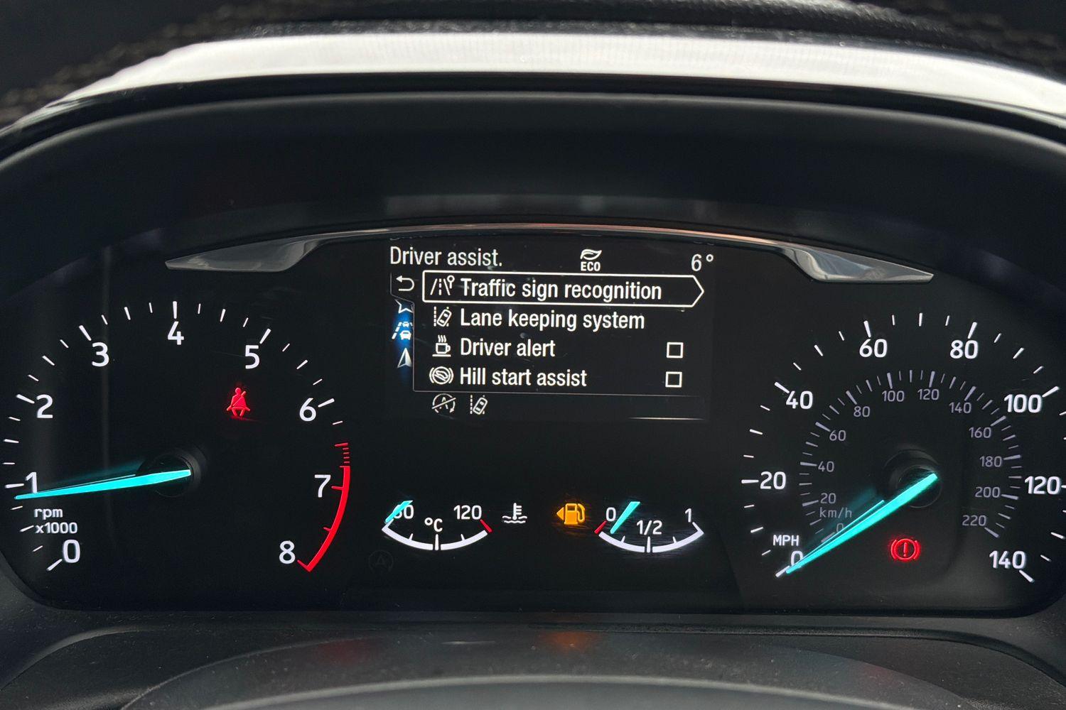 Ford FIESTA Photo 35