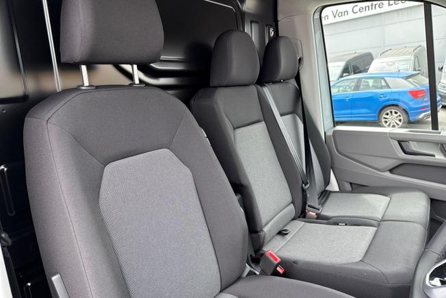 VOLKSWAGEN Crafter Photo 25
